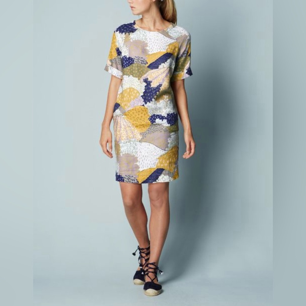 Boden linen rolling fields print shift dress in yellow/blue/lavender. Size 18 L